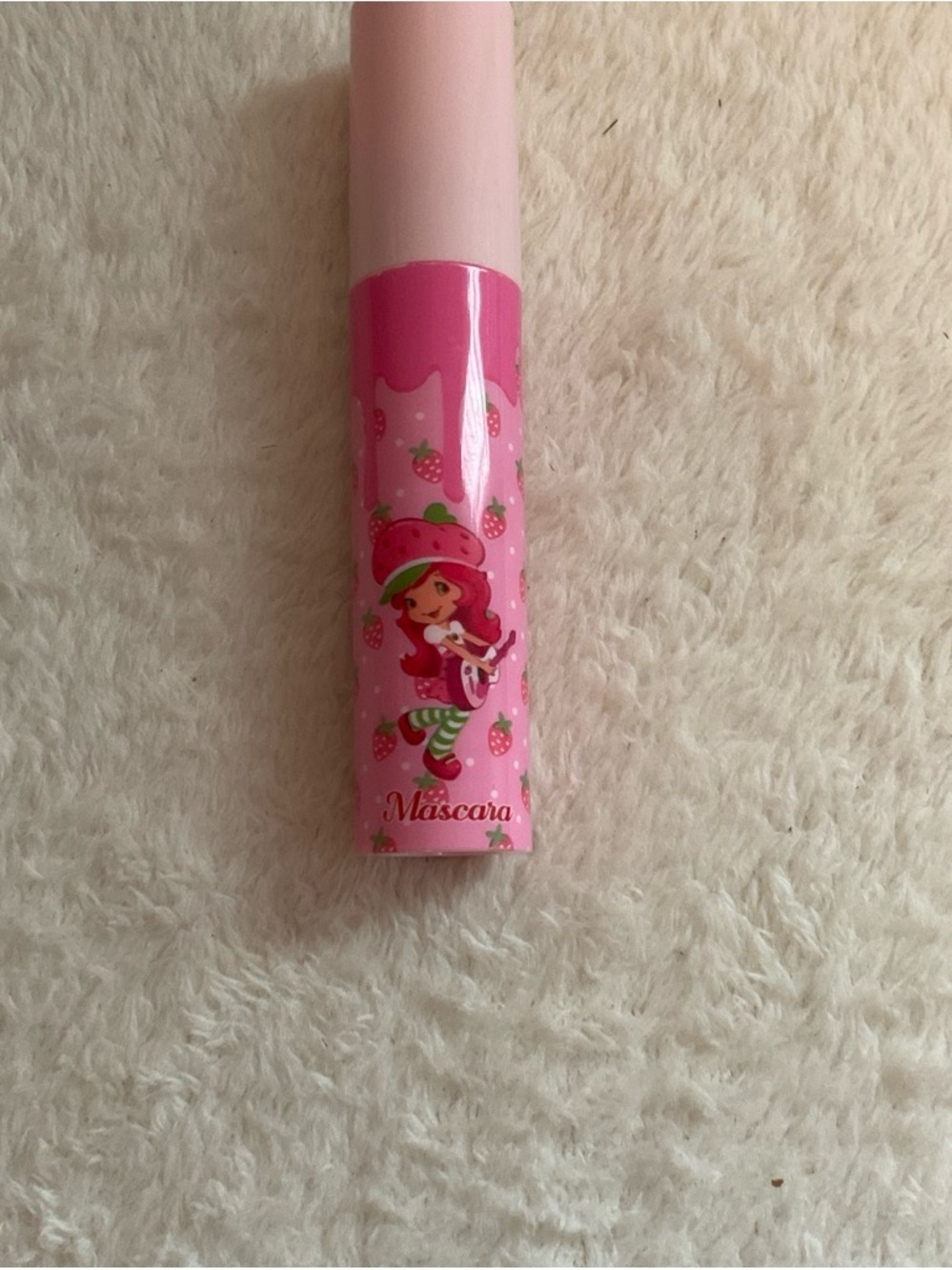 Pink Strawberry-Themed Mascara